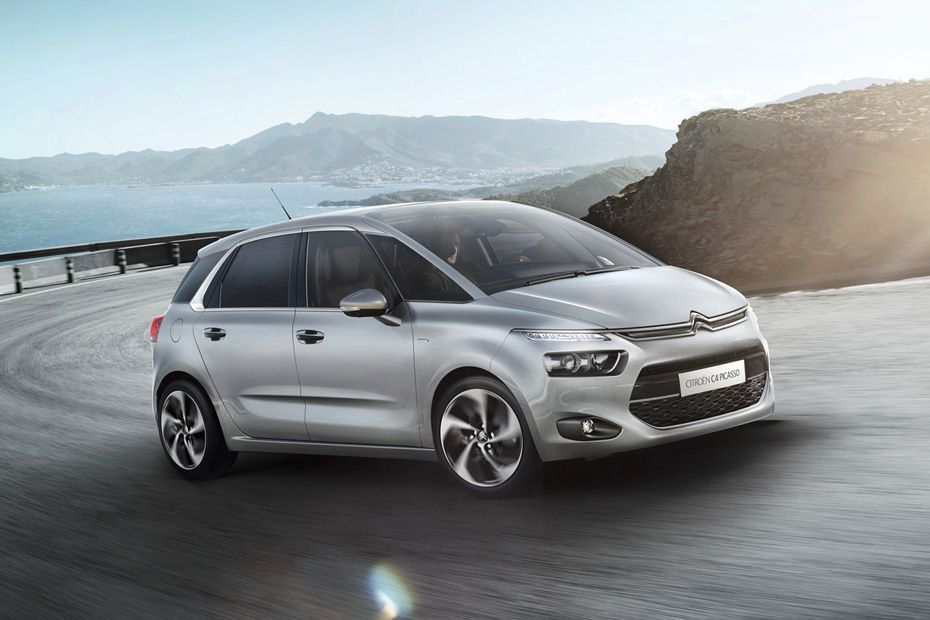 Citroen C4 Picasso Front Medium View