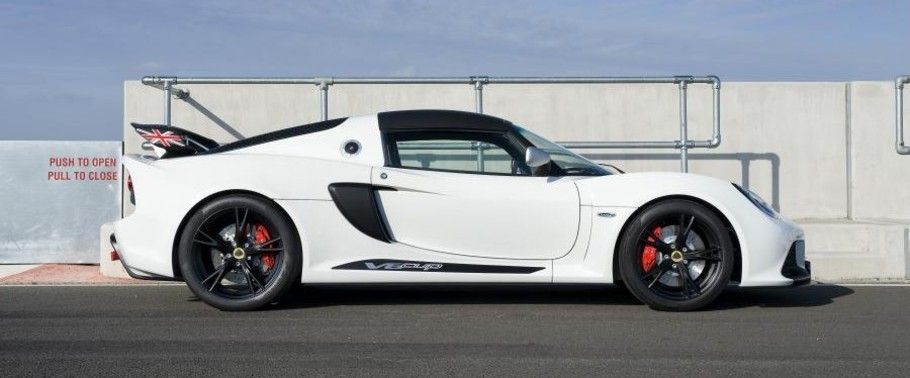 Lotus Exige V6 Cup R Drivers Sideview