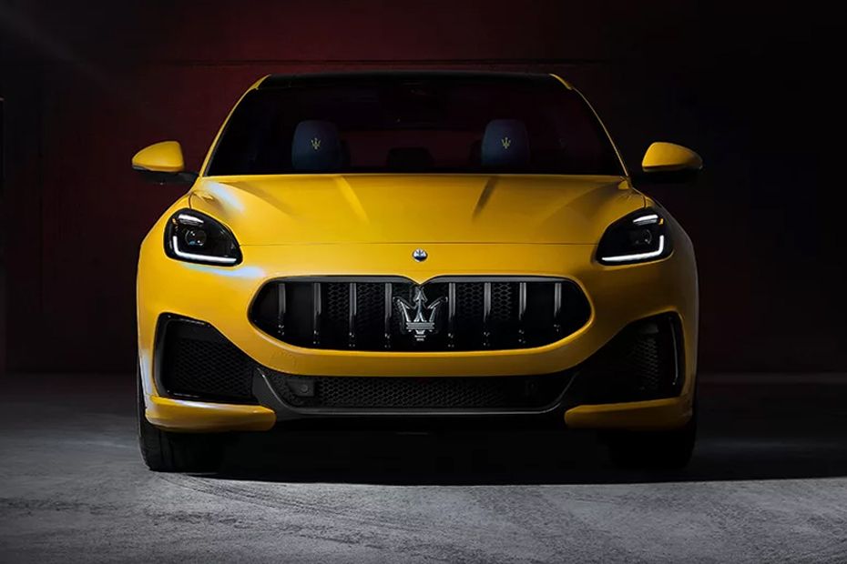 Full Front View of Grecale