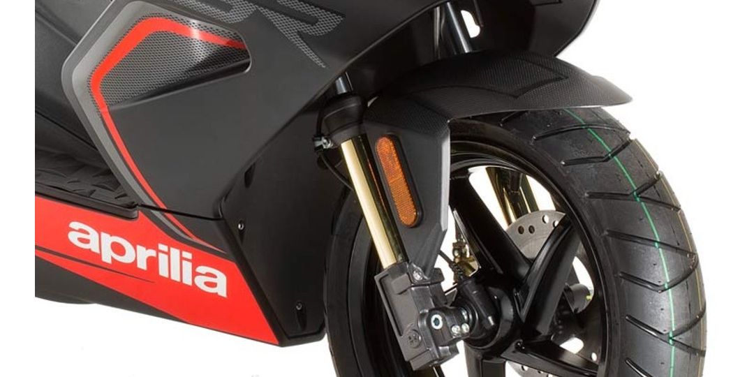 Aprilia SR 50 R Side Reflectors Aprilia SR 50 R Side Reflectors