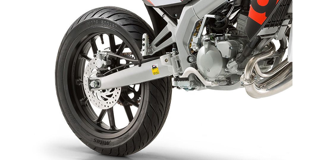 Aprilia SX 50 Rear Tyre Aprilia SX 50 Rear Tyre