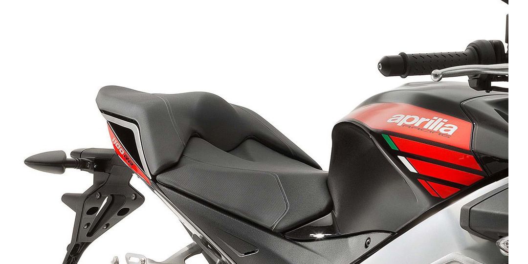 aprilia tuono seat