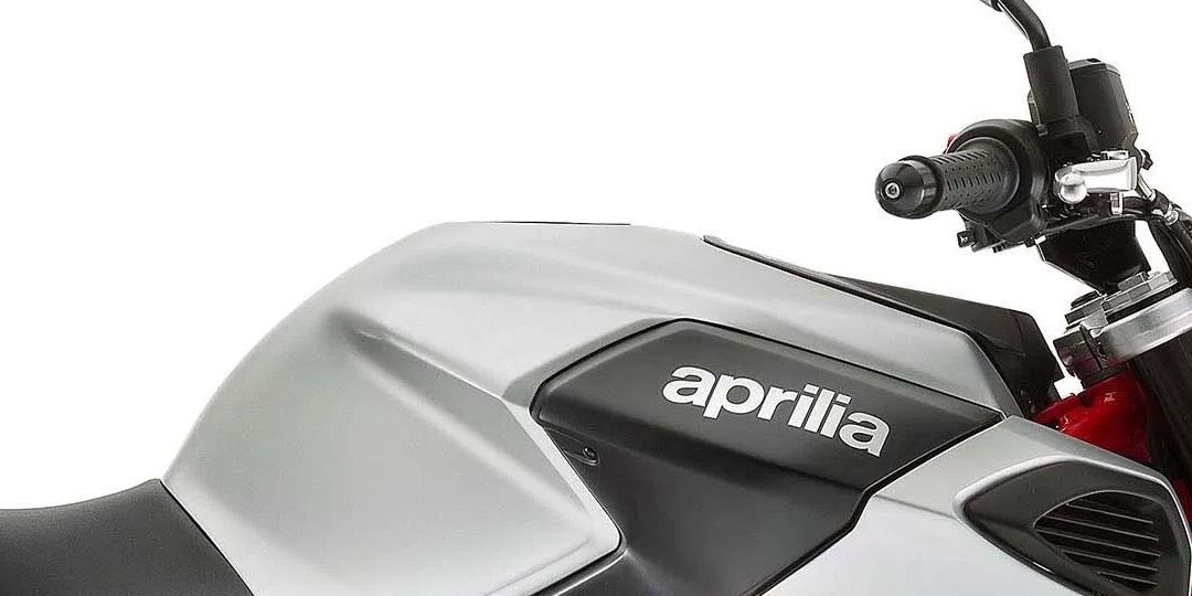 Aprilia Shiver 900 Fuel Tank View