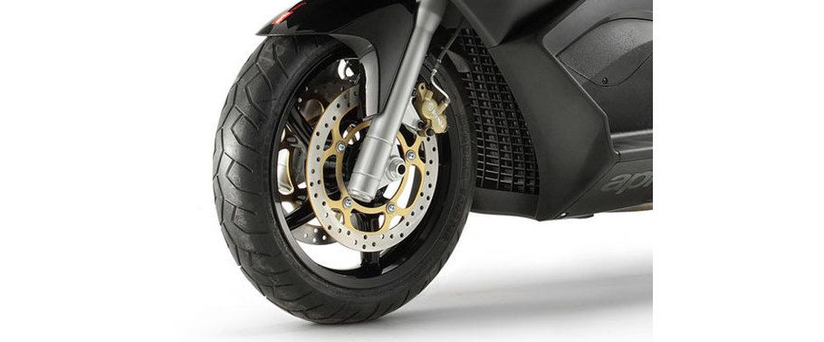 Aprilia SRV 850 Front Tyre Aprilia SRV 850 Front Tyre