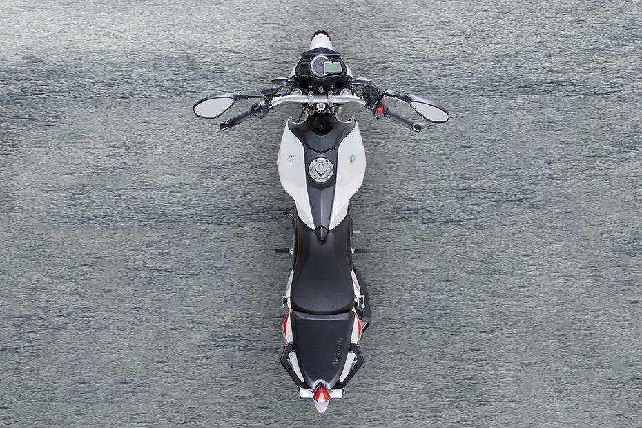 Benelli TNT 25 Top Viewfull Images Benelli TNT 25 Top Viewfull Images