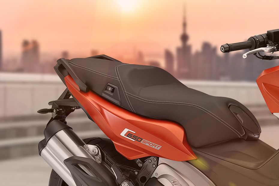 BMW C 650 Sport Back Rest View BMW C 650 Sport Back Rest View