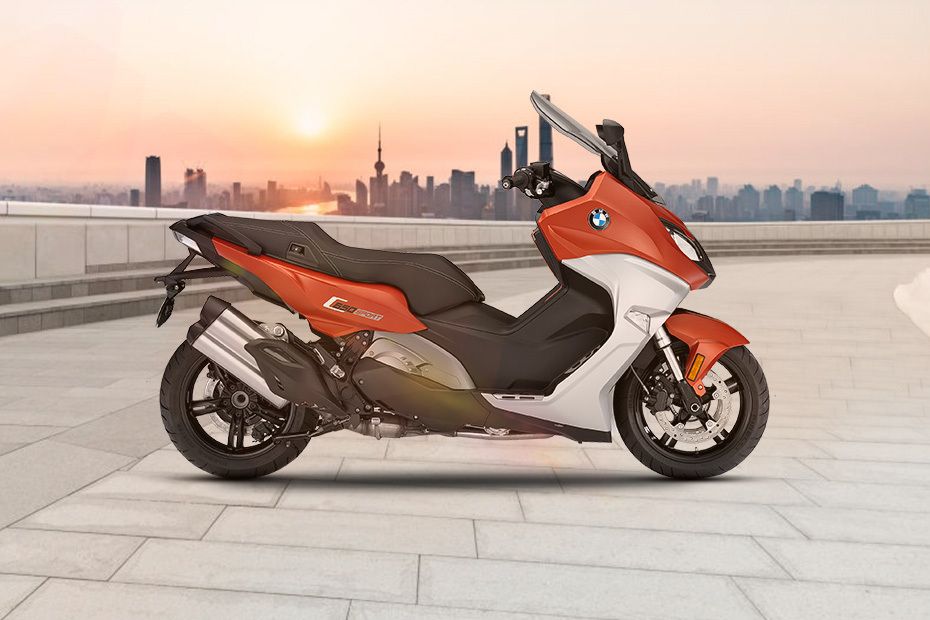 BMW C 650 Sport Right Side Viewfull Image BMW C 650 Sport Right Side Viewfull Image