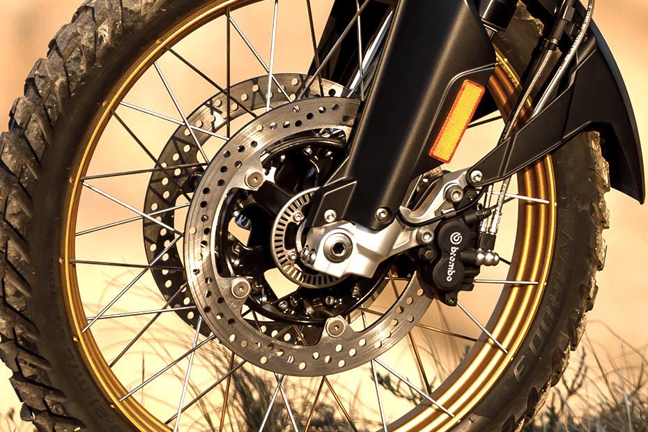 BMW F 850 GS Front Brake