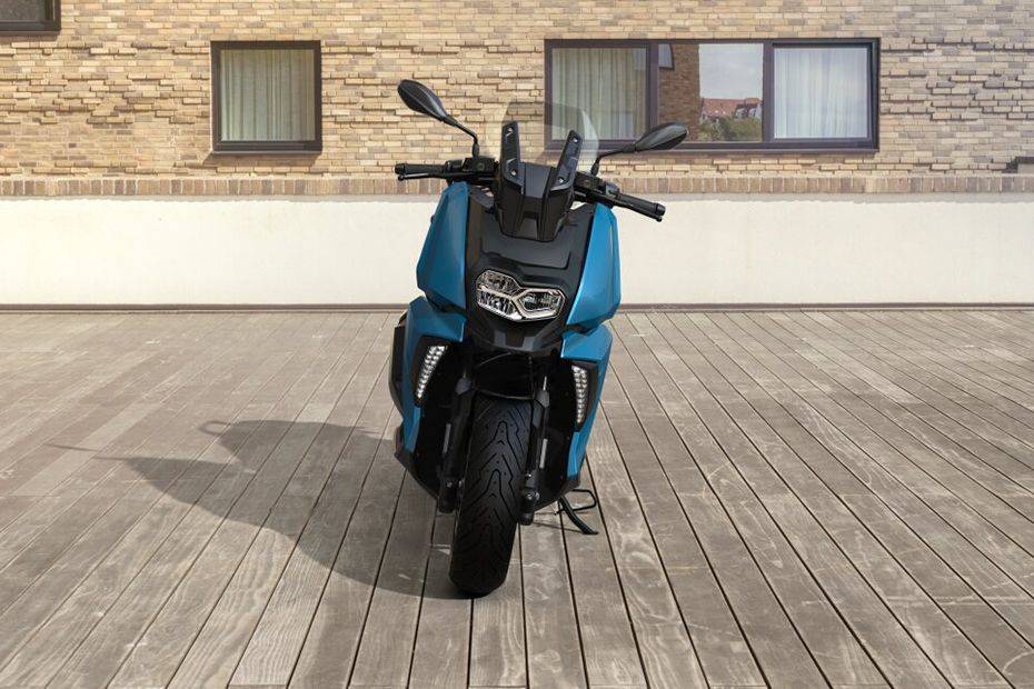 BMW C 400 X Front View Full Image BMW C 400 X Front View Full Image