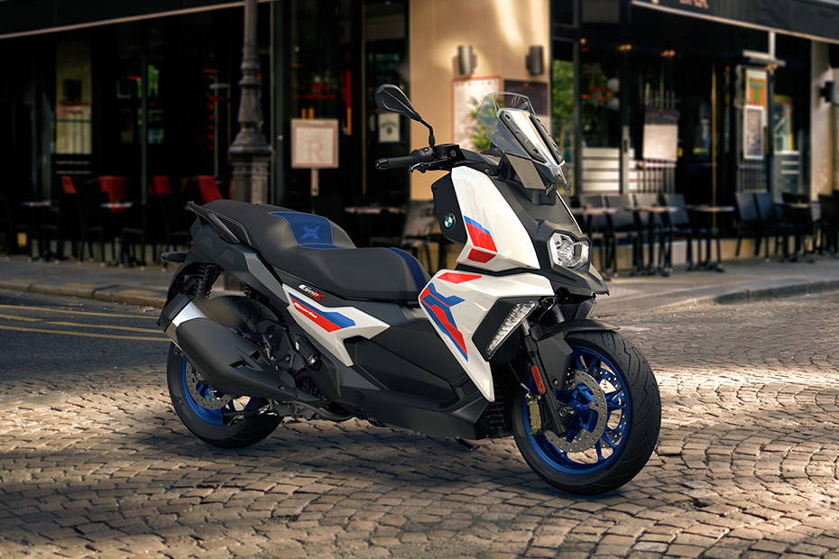 BMW C 400 X Slant Rear View Full Image BMW C 400 X Slant Rear View Full Image