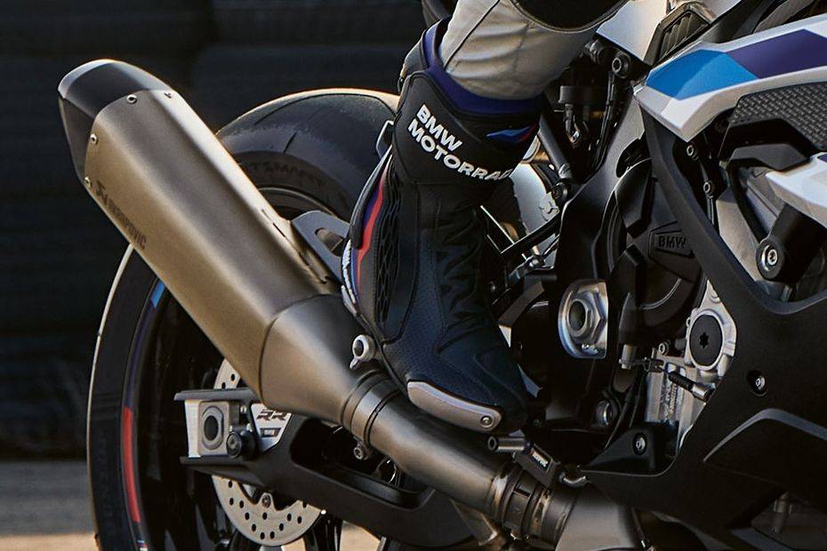 BMW S 1000 RR Exhaust View BMW S 1000 RR Exhaust View