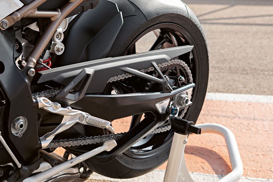 BMW S 1000 RR Rear Tyre BMW S 1000 RR Rear Tyre