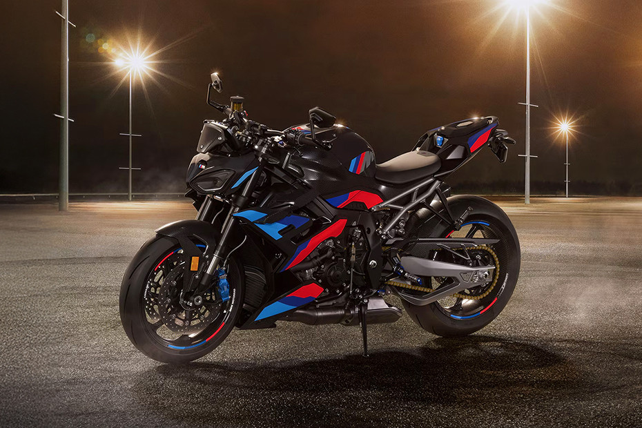 BMW M 1000 R Slant Front View Full Image