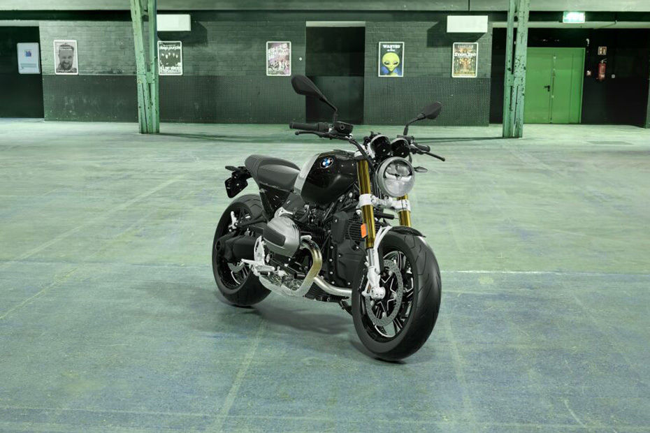 BMW R 12 NineT Slant Upfront View