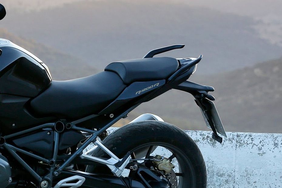 BMW R 1200 R Back Rest View