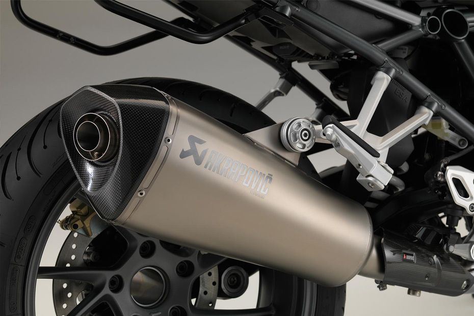 BMW R 1200 R Engine View