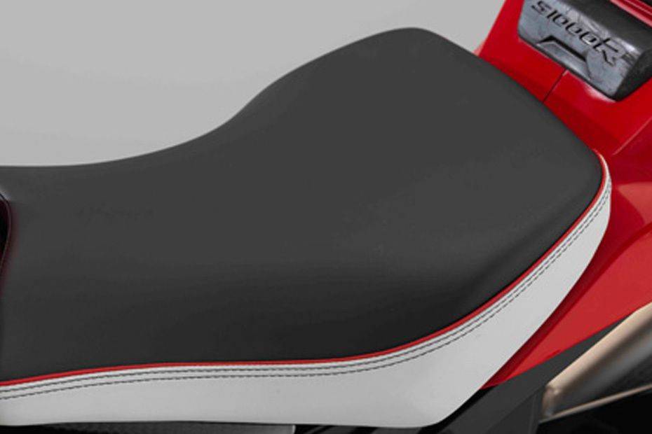 BMW S 1000 R Back Rest View BMW S 1000 R Back Rest View