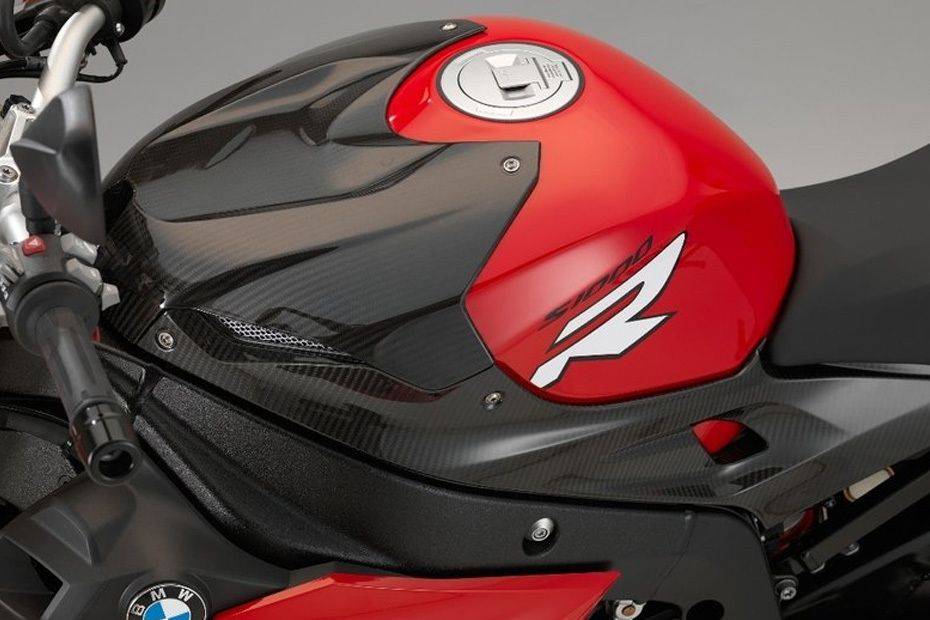 BMW S 1000 R Fuel Tank View BMW S 1000 R Fuel Tank View