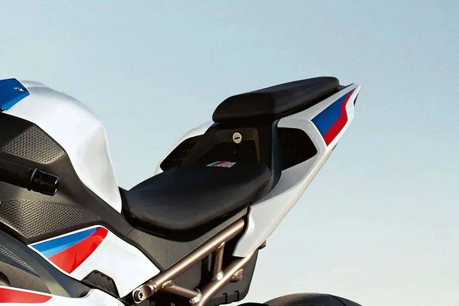 BMW S 1000 RR M Package Rider Seat View BMW S 1000 RR M Package Rider Seat View