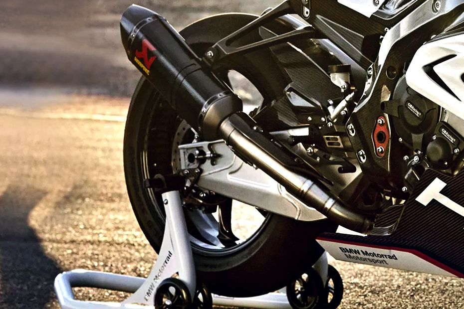 BMW HP4 Race Rear Tyre