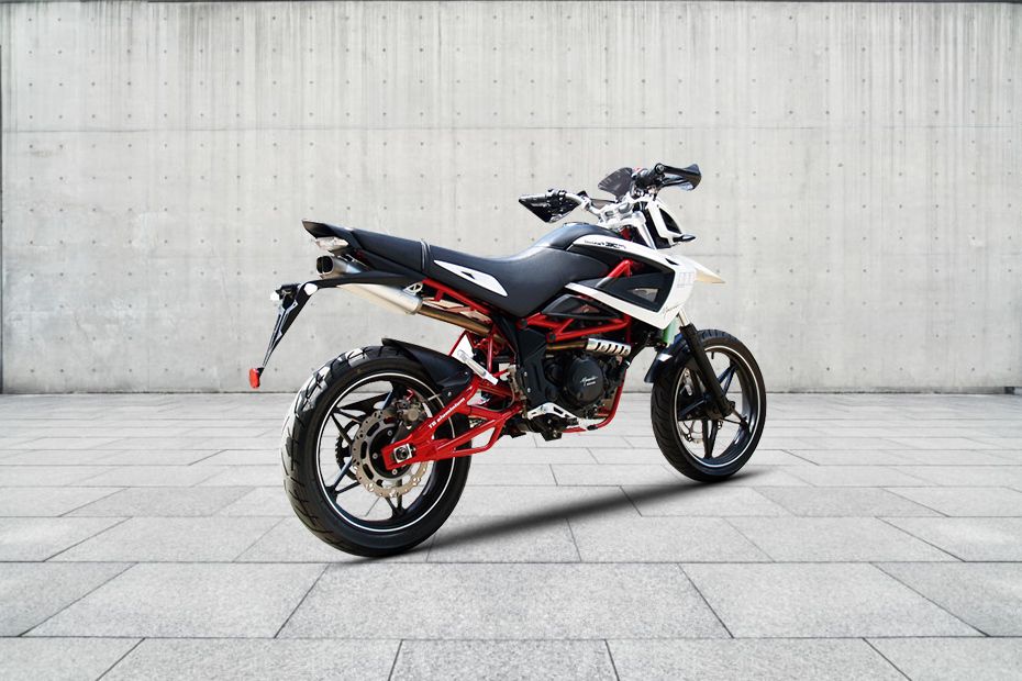 Daiichi Megelli 250 MR Back Side View