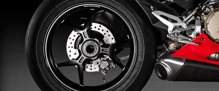 Ducati 1299 Panigale Rear Tyre Ducati 1299 Panigale Rear Tyre