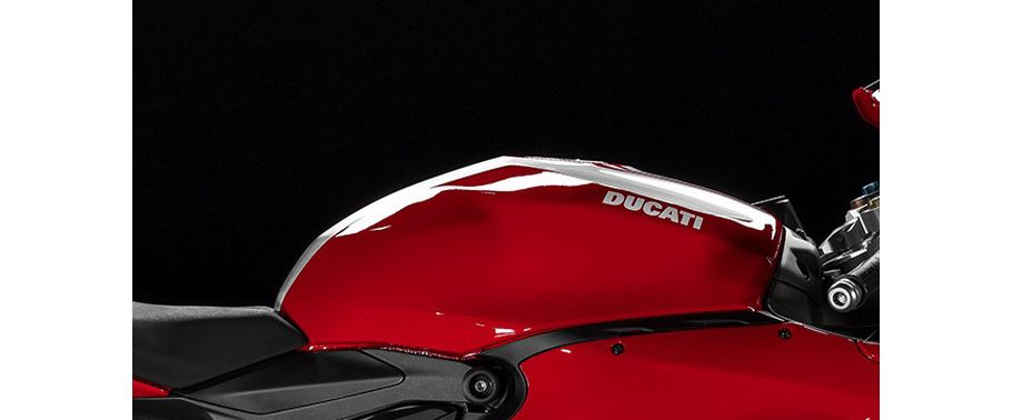 Ducati Panigale R Fuel Tank View Ducati Panigale R Fuel Tank View