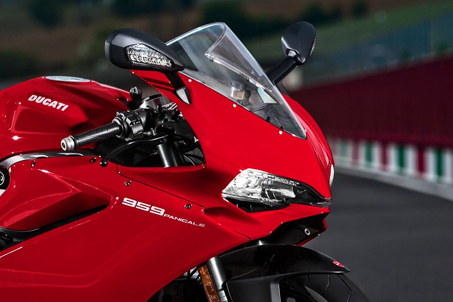 Ducati 959 Panigale Head Light View