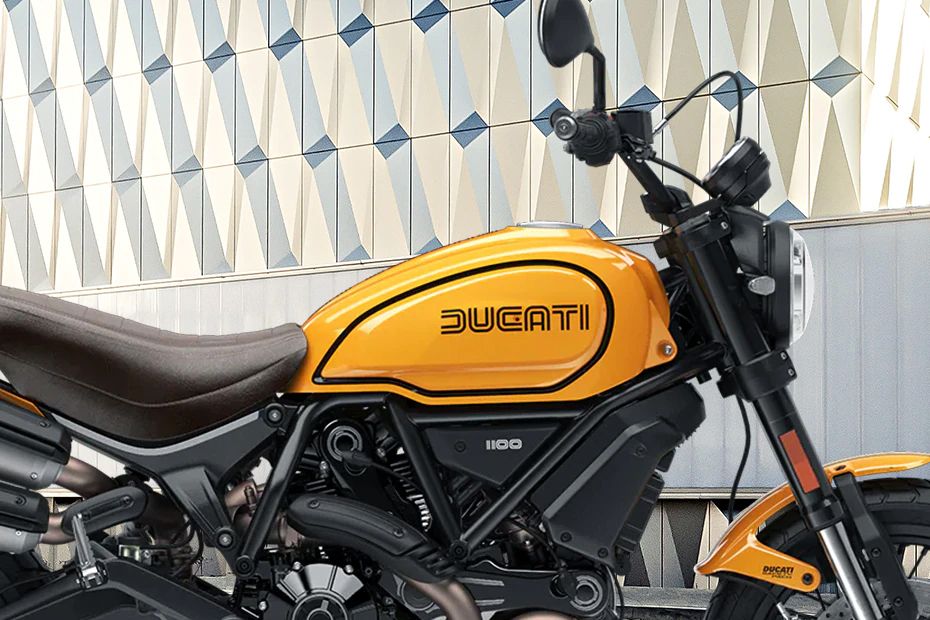 Ducati Scrambler 1100 Fuel Tank View Ducati Scrambler 1100 Fuel Tank View