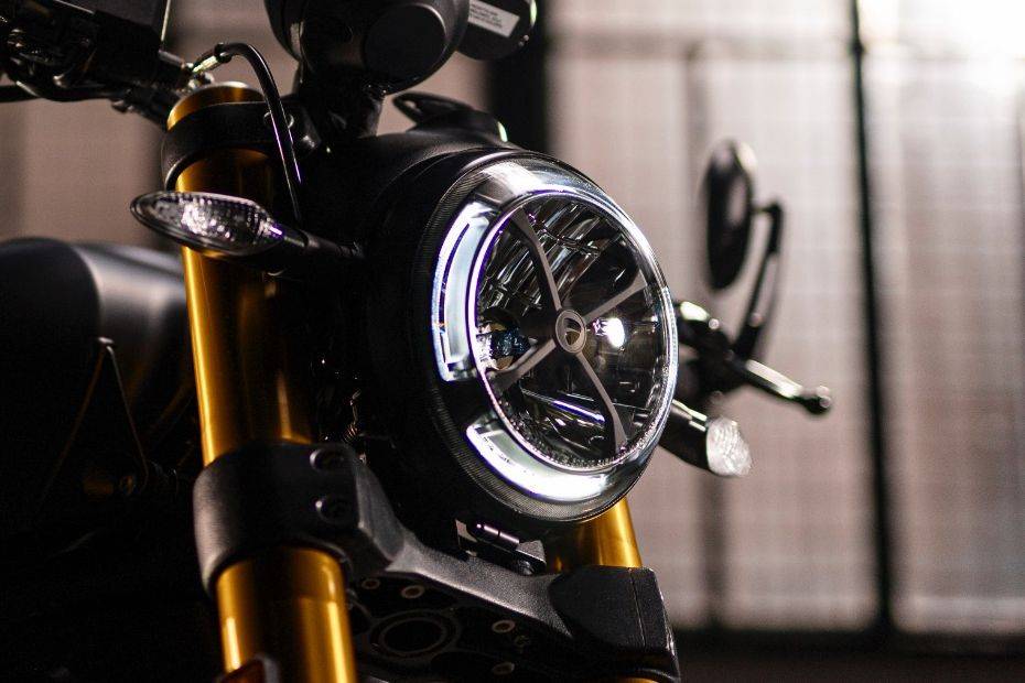 Ducati Scrambler 1100 Head Light View Ducati Scrambler 1100 Head Light View