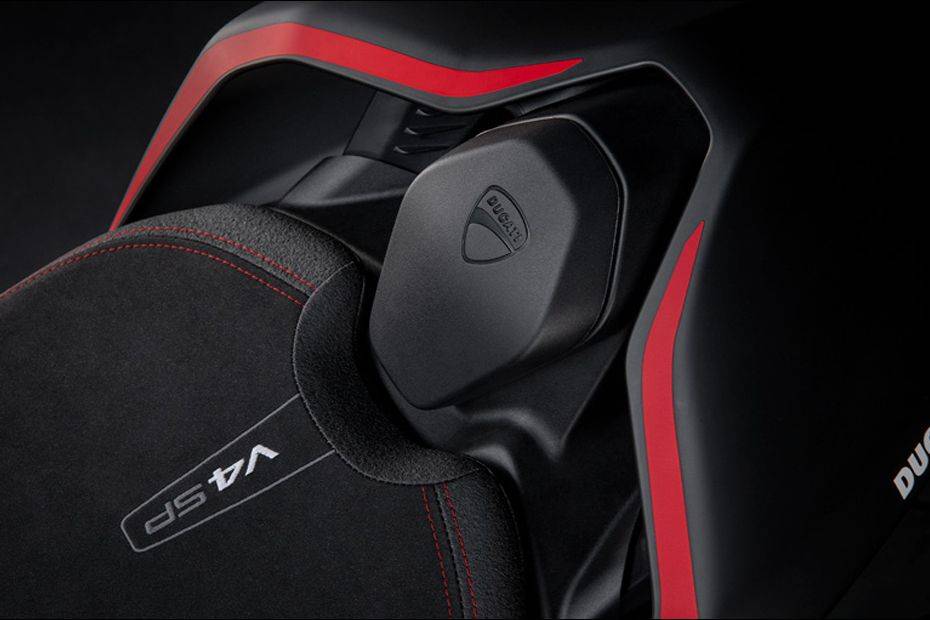 Ducati Streetfighter V4 Back Rest View Ducati Streetfighter V4 Back Rest View