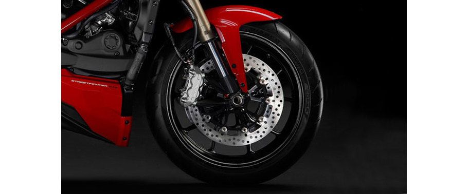 Ducati Streetfighter 848 Front Tyre