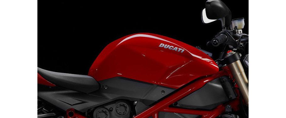 Ducati Streetfighter 848 Fuel Tank View