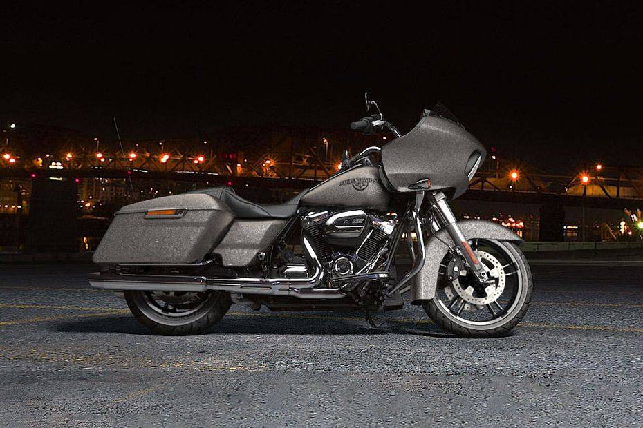 Harley-Davidson Road Glide 2024, Malaysia Price, Specs & March Promos