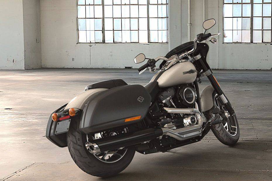 Harley-Davidson Sport Glide Back Side View Harley-Davidson Sport Glide Back Side View