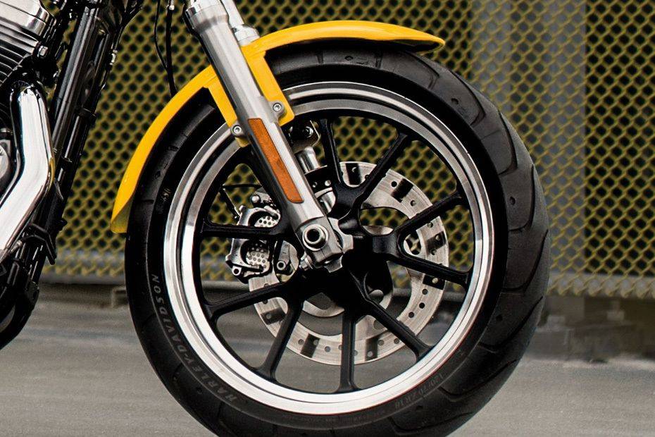 Harley-Davidson SuperLow Front Tyre Harley-Davidson SuperLow Front Tyre