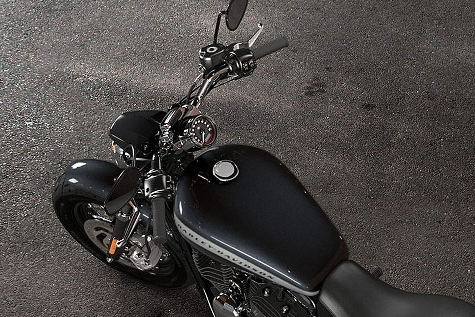 Harley-Davidson 1200 Custom Fuel Tank View Harley-Davidson 1200 Custom Fuel Tank View