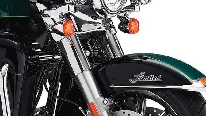 Harley-Davidson Ultra Limited Low Side Indicators Front