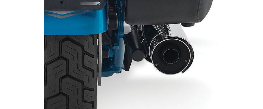 Harley-Davidson CVO Softail Deluxe Exhaust View Harley-Davidson CVO Softail Deluxe Exhaust View