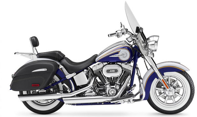 Harley-Davidson CVO Softail Deluxe Right Side Viewfull Image
