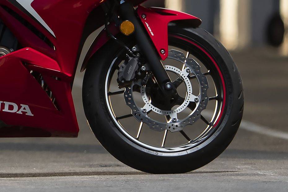 Honda CBR500R Front Tyre Honda CBR500R Front Tyre