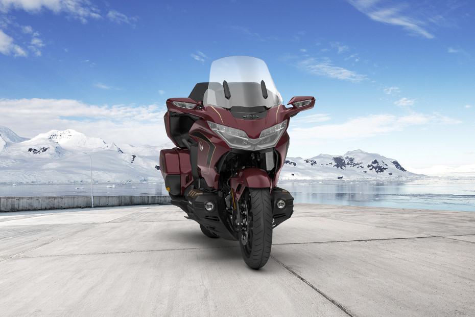 Honda Goldwing Tour Slant Upfront View Honda Goldwing Tour Slant Upfront View