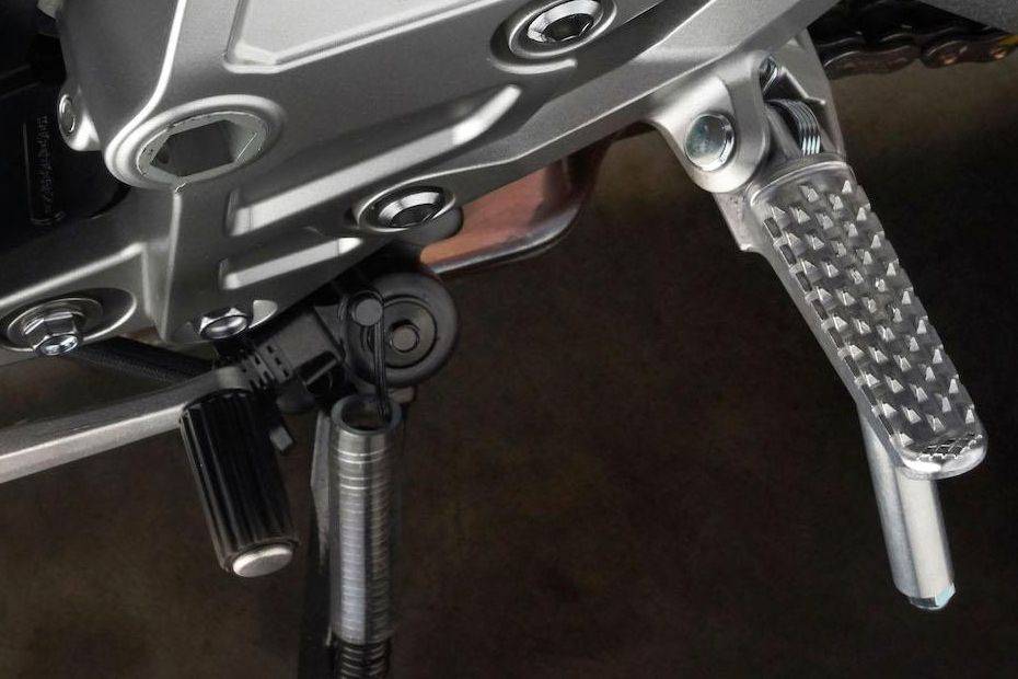 Honda CB1000R Foot Rest View Honda CB1000R Foot Rest View
