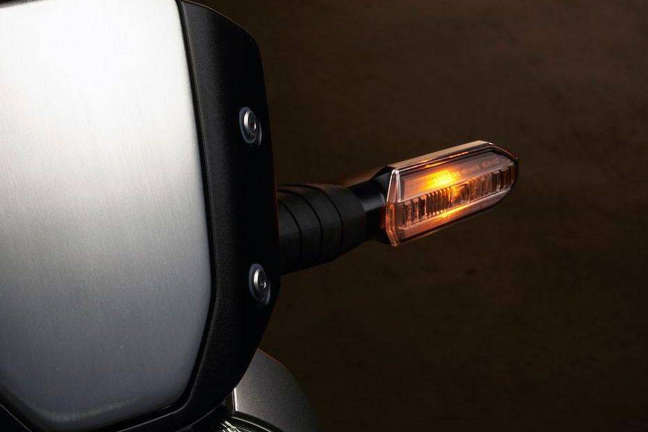 Honda CB1000R Side Indicators Front Honda CB1000R Side Indicators Front