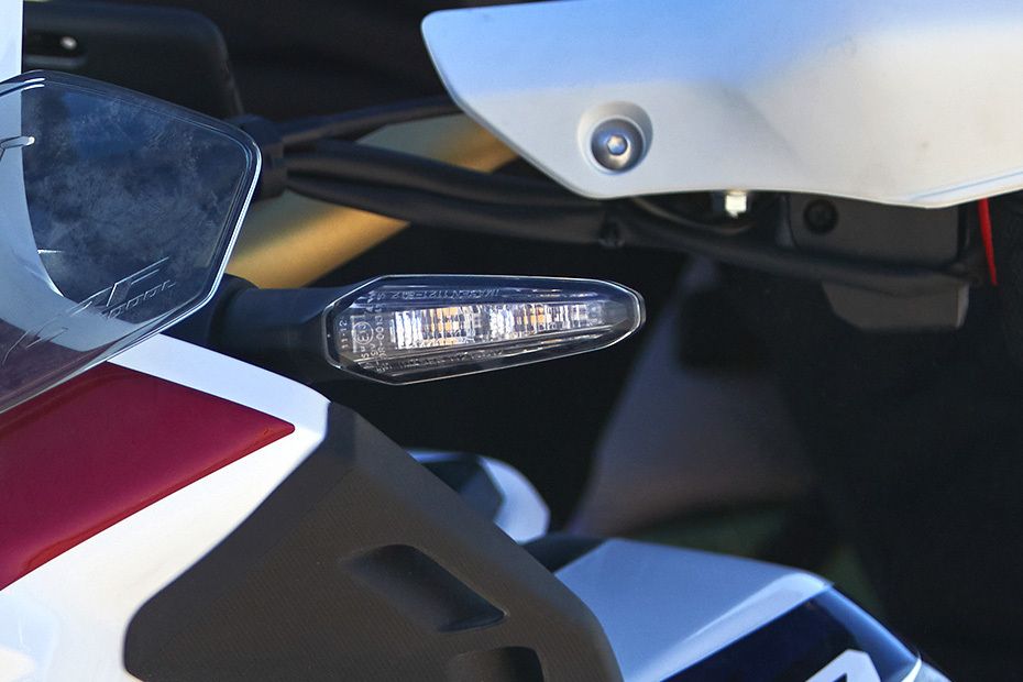 Honda Africa Twin Adventure Sports Side Indicators Front Honda Africa Twin Adventure Sports Side Indicators Front