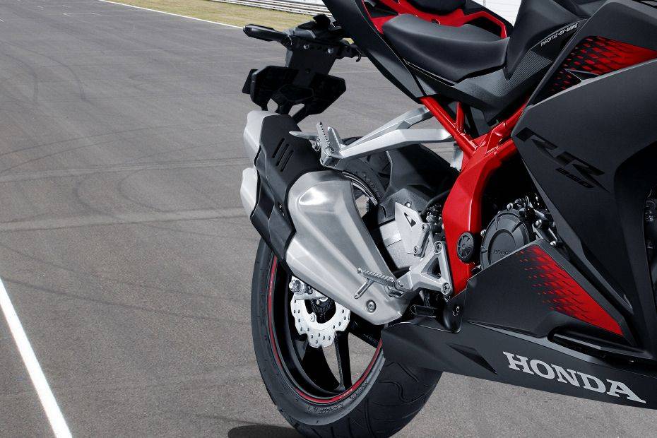Honda CBR250RR Rear Tyre Honda CBR250RR Rear Tyre