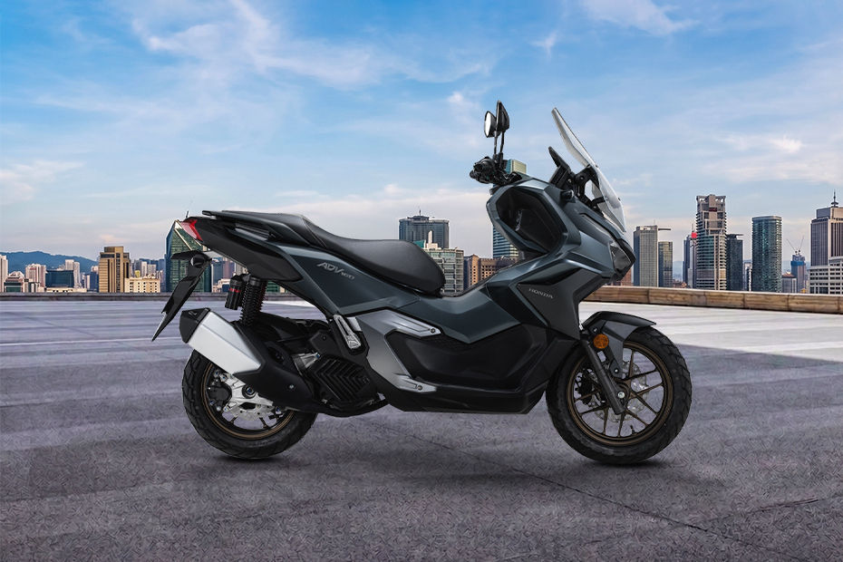 Honda ADV160 Right Side Viewfull Image
