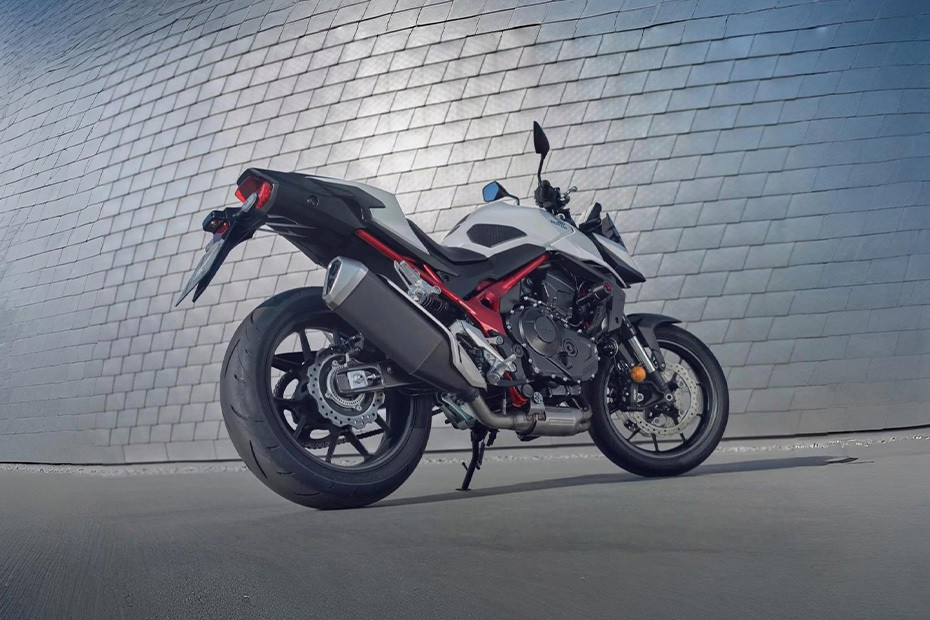 Honda CB750 Back Side View