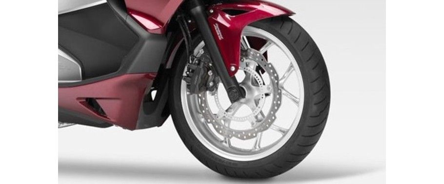 Honda Integra Front Tyre