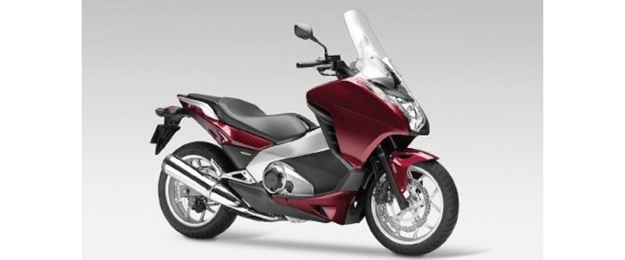 Honda Integra Slant Upfront View